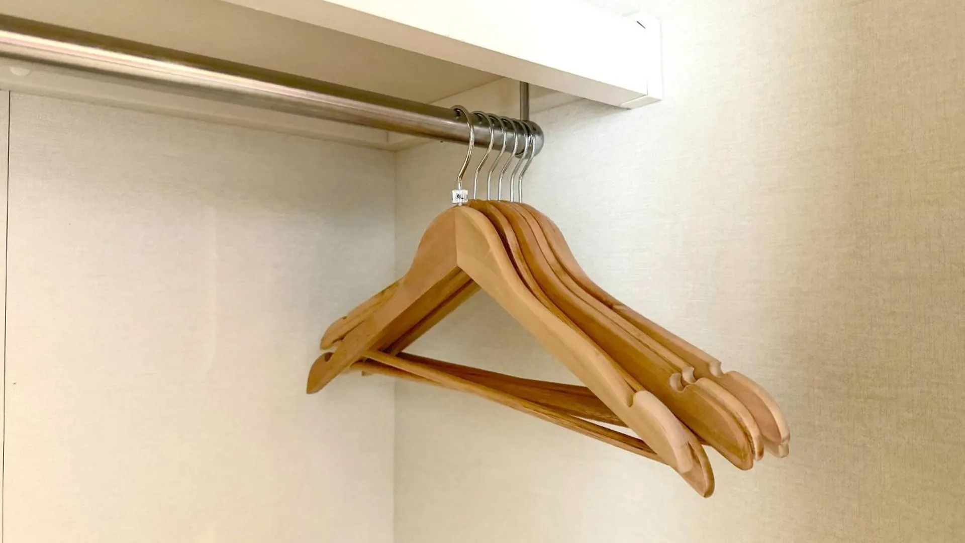 Urban Stay Shinjuku East - Vacation Stay 97922 Tokyo prefektur 0*,  Japan